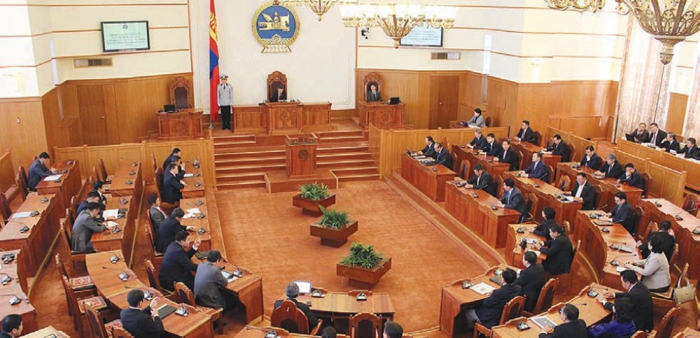 Парламент дахь КОМПАНИЙН засаглал